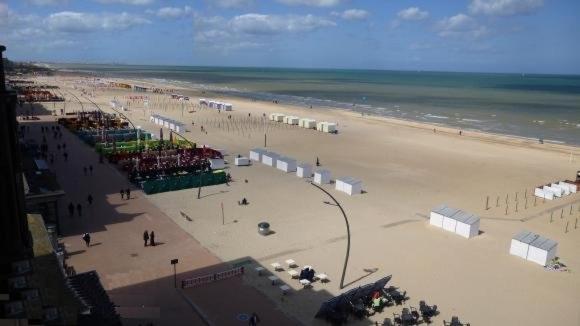 Residente Topaze De Panne Gem 1 Slpk App Luxe Afw & Ruime Parking Incl Exterior foto